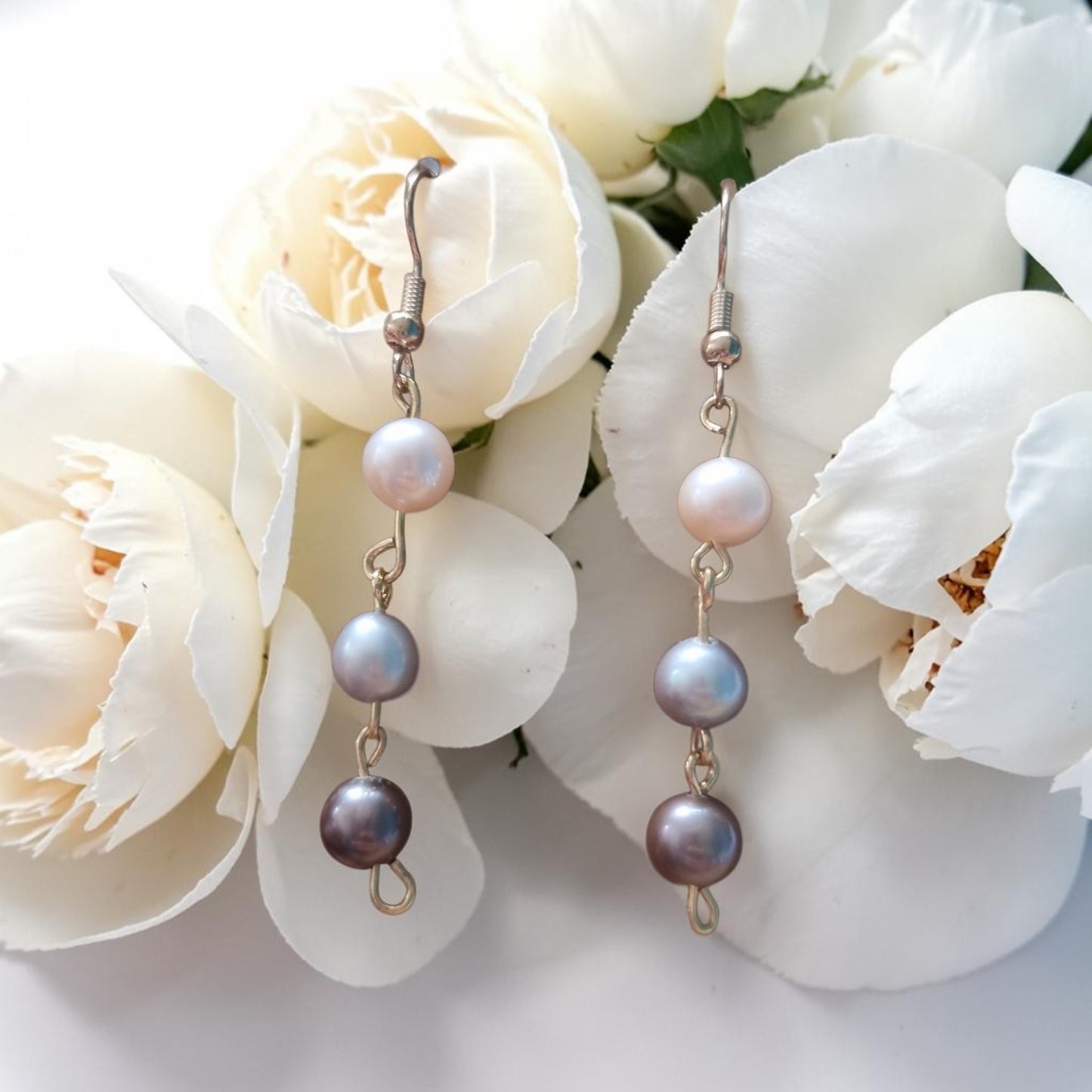 Autumn dangles