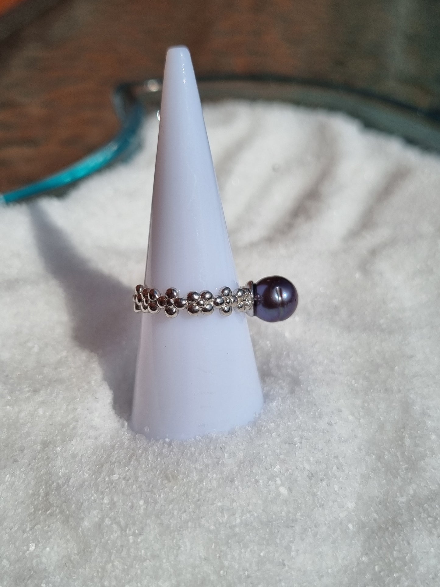 Flower ring