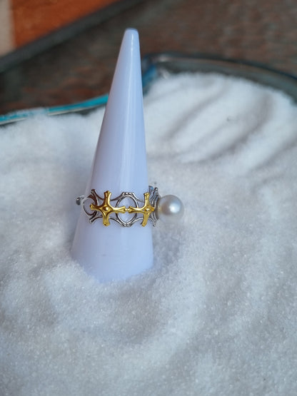 Antique style ring