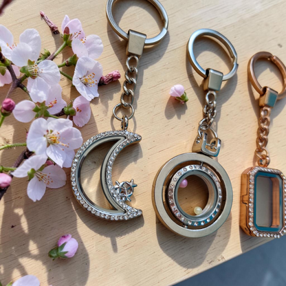 Key chain lockets